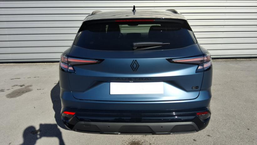 Aperçu du véhicule : AUSTRAL full hybrid E-Tech 200 ch Esprit Alpine