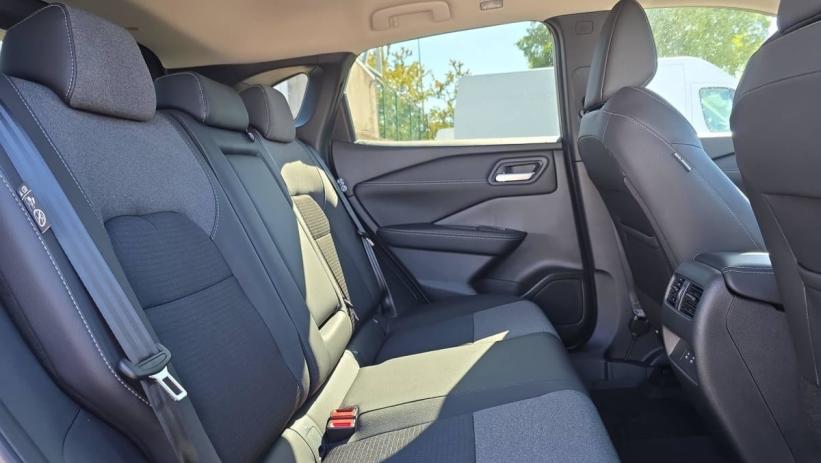 Aperçu du véhicule : MILD HYBRID 158 CH XTRONIC N-CONNECTA
