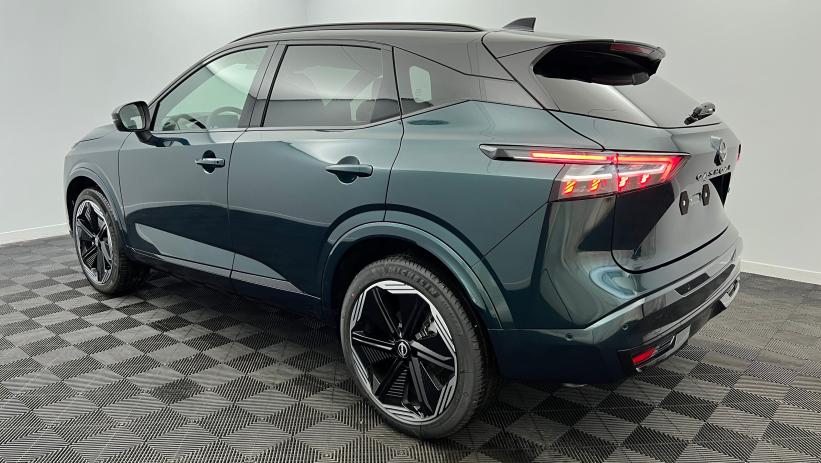 Aperçu du véhicule : Hybrid Nouveau e-Power Gen3 205 ch N-Design Vert Cayuga - Toit Noir avec 2350€ d'équipements inclus