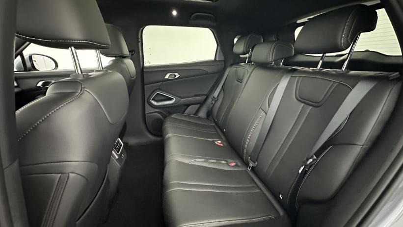 Aperçu du véhicule : 1.5 DM-i PHEV 212ch Boost