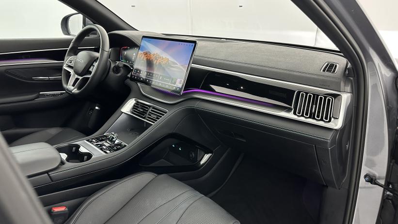 Aperçu du véhicule : 1.5l DM-i 218ch PHEV Boost (18kWh)