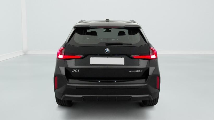 Aperçu du véhicule : SDRIVE 20D 163CH DKG7 M SPORT