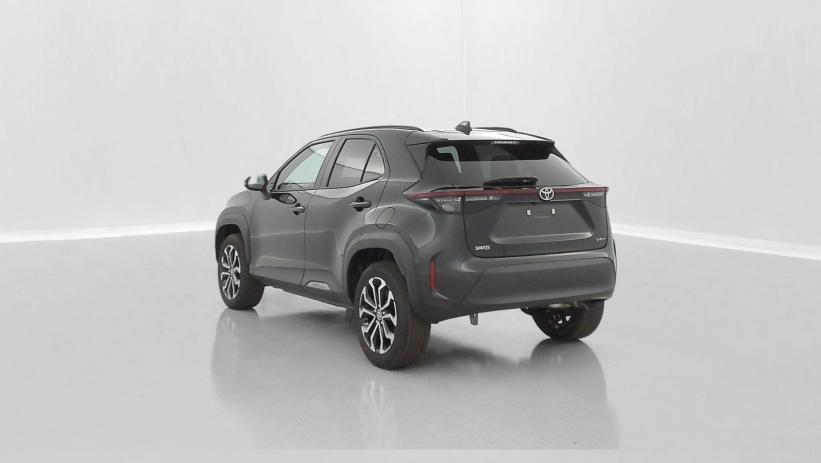 Aperçu du véhicule : 1.5 Hybride 130h Design e-CVT