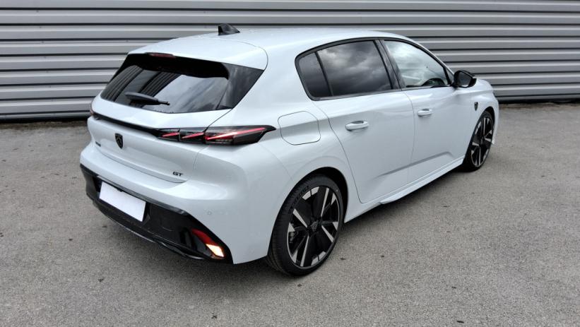 Aperçu du véhicule : 308 DIESEL BlueHDi 130ch S&S EAT8 GT