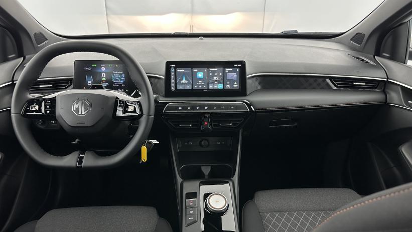 Aperçu du véhicule : 1.5 L Hybrid+ 195ch Standard
