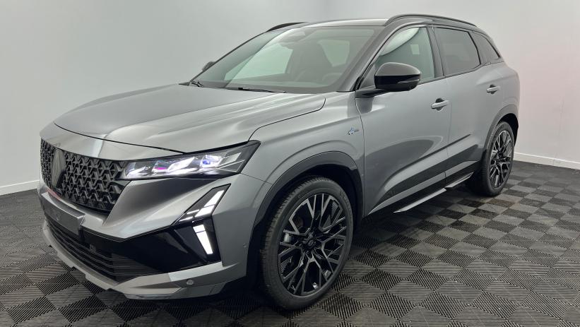 Aperçu du véhicule : full hybrid E-Tech 200 ch Esprit Alpine Gris Schiste - Toit Noir Etoilé avec 4000€ d'équipements inclus