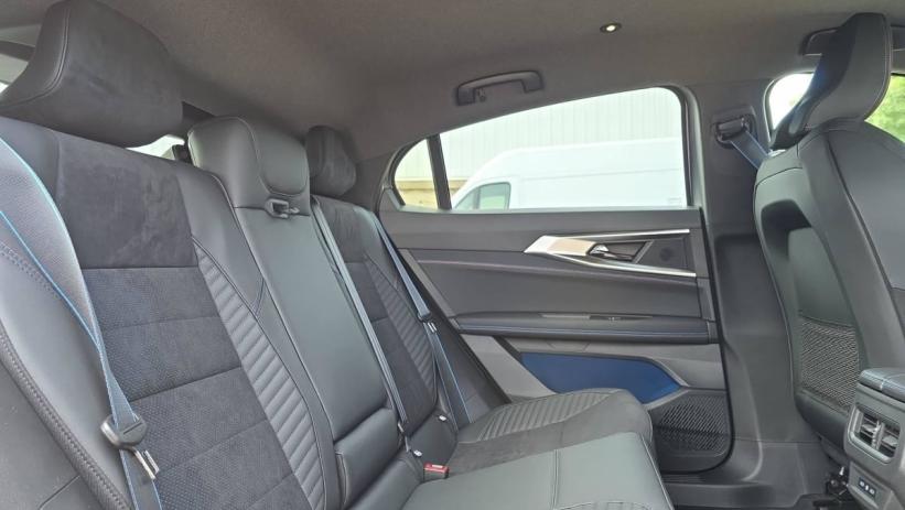 Aperçu du véhicule : E-Tech full hybrid 200ch esprit Alpine