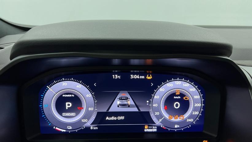 Aperçu du véhicule : Hybrid Nouveau e-Power Gen3 205 ch N-Design Vert Cayuga - Toit Noir avec 2350€ d'équipements inclus