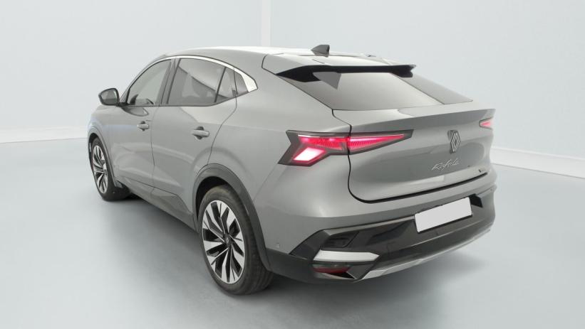 Aperçu du véhicule : E-Tech full hybrid 200ch Techno