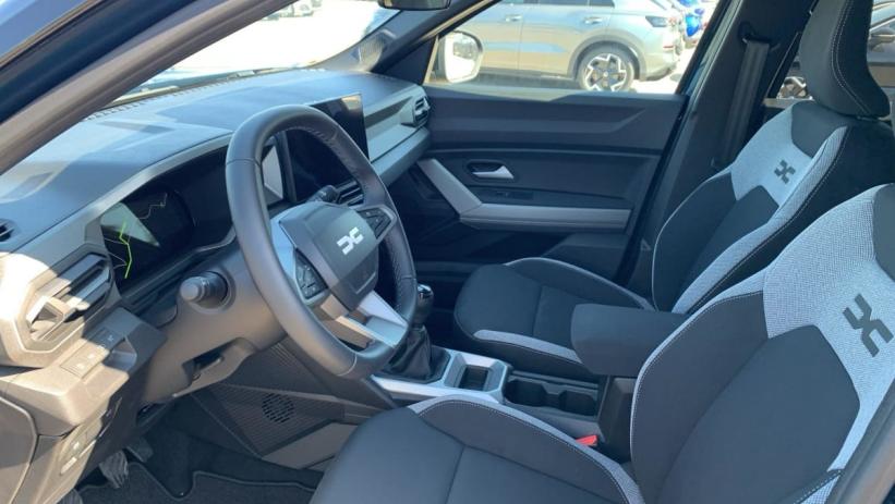 Aperçu du véhicule : Mild Hybrid 140 Journey