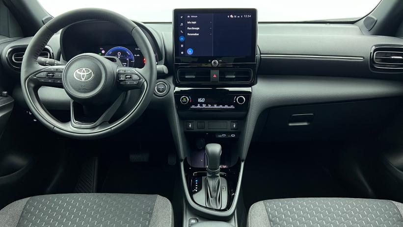Aperçu du véhicule : Hybride 130ch 2WD Design Gris Minéral avec 2100€ d'équipements inclus