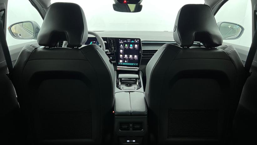 Aperçu du véhicule : full hybrid E-Tech 200 ch Esprit Alpine Gris Schiste - Toit Noir Etoilé avec 4000€ d'équipements inclus