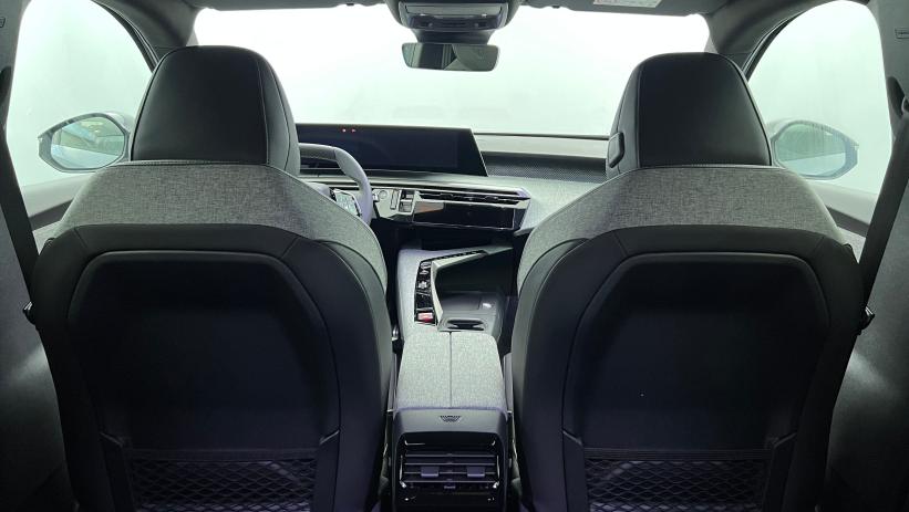 Aperçu du véhicule : Hybrid 145 e-DCS6 GT Bleu Ingaro avec 4320€ d'équipements inclus