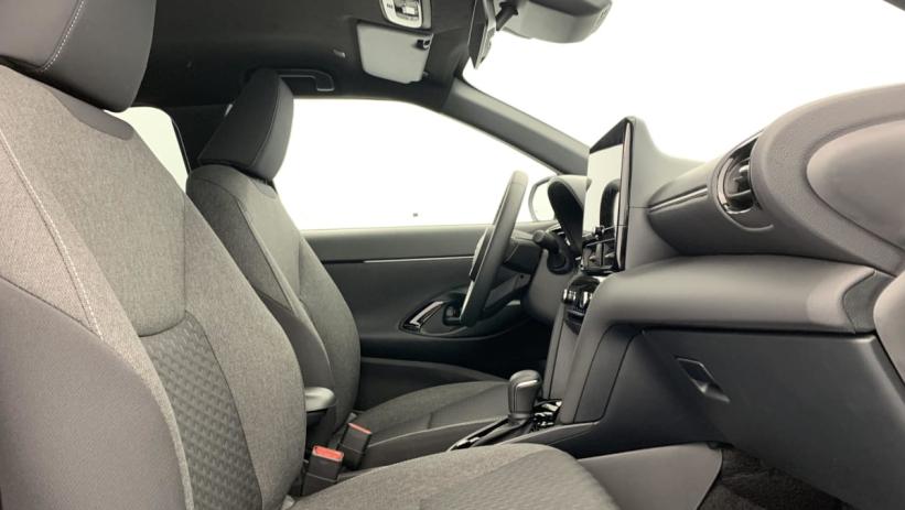 Aperçu du véhicule : 130h 2WD Design