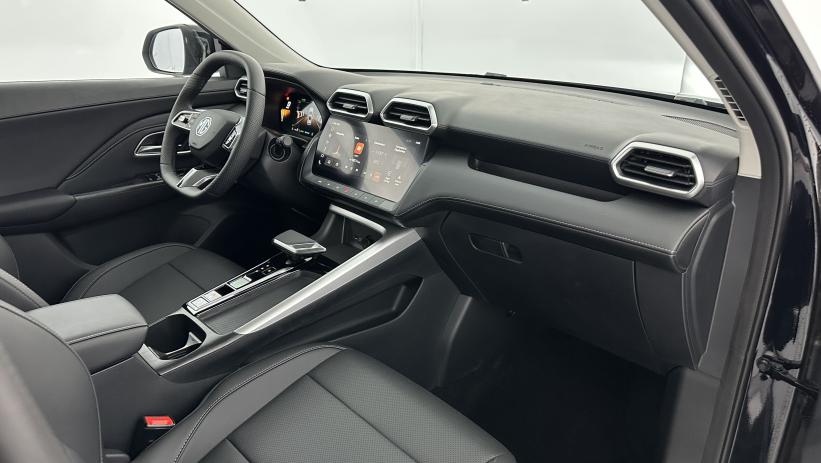 Aperçu du véhicule : 1.5 L Hybrid+ 197ch Luxury