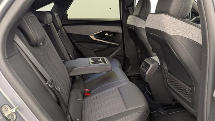 Aperçu du véhicule : Hybrid 145 e-DCS6 GT