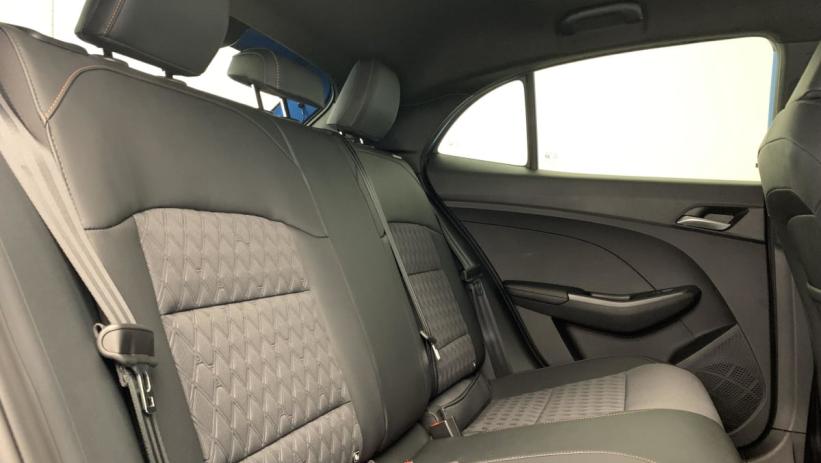 Aperçu du véhicule : 1.5 L Hybrid+ 195 ch Luxury