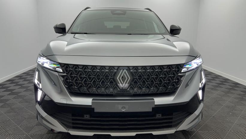 Aperçu du véhicule : full hybrid E-Tech 200 ch Esprit Alpine Gris Schiste - Toit Noir Etoilé avec 4000€ d'équipements inclus