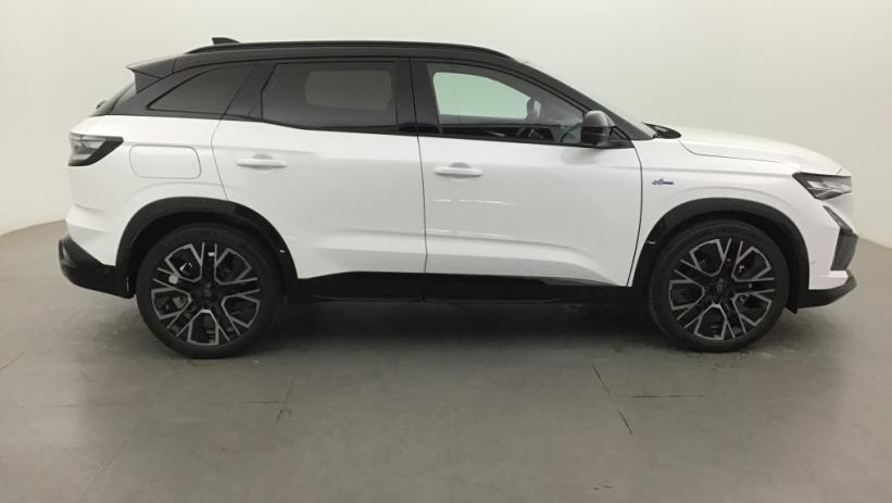 Aperçu du véhicule : AUSTRAL full hybrid E-Tech 200 ch Esprit Alpine