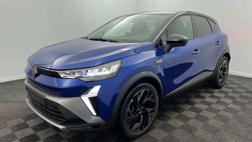 Aperçu du véhicule : E-Tech full hybrid 160 ch esprit Alpine Bleu Iron - Toit Noir Etoilé avec 1500€ d'équipements inclus