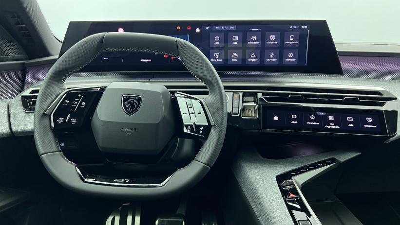 Aperçu du véhicule : Hybrid 145 e-DCS6 GT Bleu Ingaro avec 4320€ d'équipements inclus