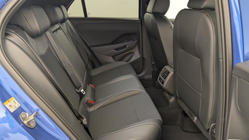 Aperçu du véhicule : 1.5 ETSI EVO2 HYBRID 150 CH DSG7 R-LINE
