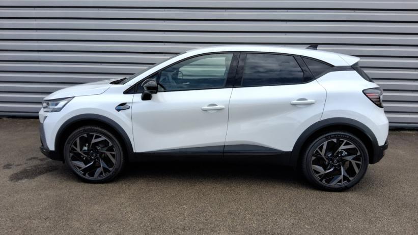 Aperçu du véhicule : CAPTUR E-Tech full hybrid 160 ch esprit Alpine