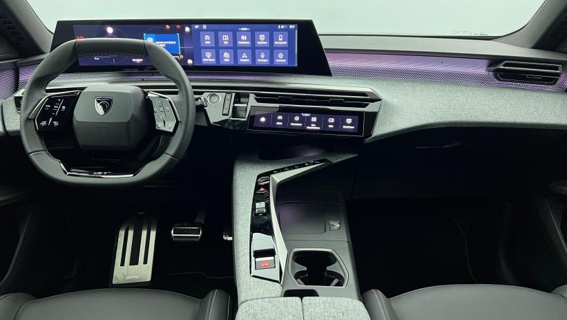 Aperçu du véhicule : Hybrid 145 e-DCS6 GT Gris Artense avec 2470€ d'équipements inclus