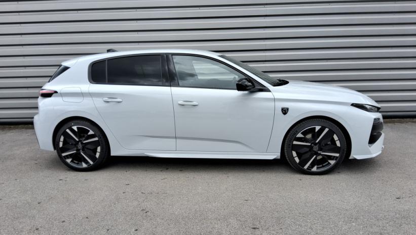 Aperçu du véhicule : 308 DIESEL BlueHDi 130ch S&S EAT8 GT