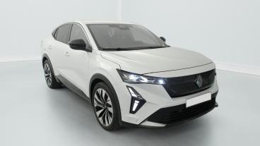Aperçu du véhicule : E-Tech full hybrid 200ch Techno